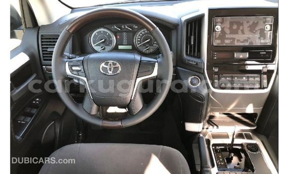 Nunua Imported Toyota Land Cruiser Nyeusi Gari ndani ya Import - Dubai nchini Bujumbura Nunua Imported Toyota Land Cruiser Nyeusi Gari ndani ya Import - Dubai nchini Bujumbura