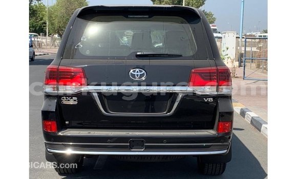 Nunua Imported Toyota Land Cruiser Nyeusi Gari ndani ya Import - Dubai nchini Bujumbura Nunua Imported Toyota Land Cruiser Nyeusi Gari ndani ya Import - Dubai nchini Bujumbura