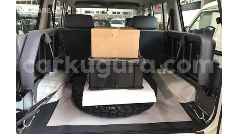 Big with watermark toyota land cruiser bujumbura import dubai 4031