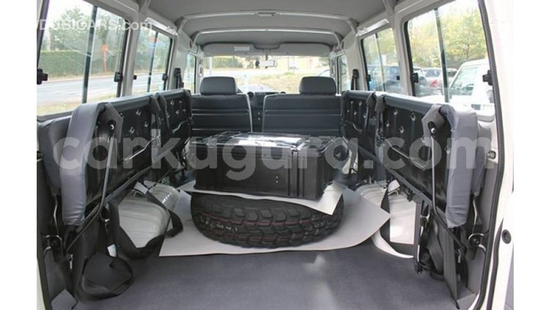 Big with watermark toyota land cruiser bujumbura import dubai 4032