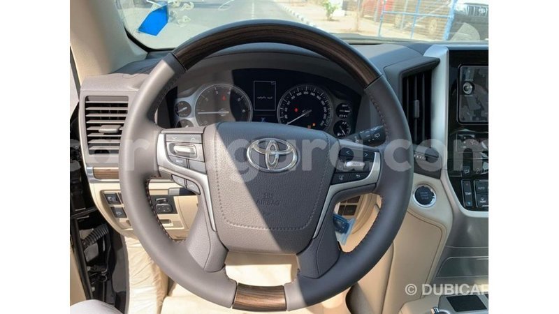 Big with watermark toyota land cruiser bujumbura import dubai 4034