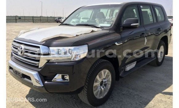 Acheter Import Voiture Toyota Land Cruiser Noir à Import - Dubai, Bujumbura Acheter Import Voiture Toyota Land Cruiser Noir à Import - Dubai, Bujumbura