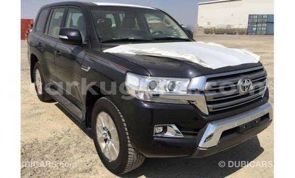 Acheter Import Voiture Toyota Land Cruiser Noir à Import - Dubai, Bujumbura Acheter Import Voiture Toyota Land Cruiser Noir à Import - Dubai, Bujumbura