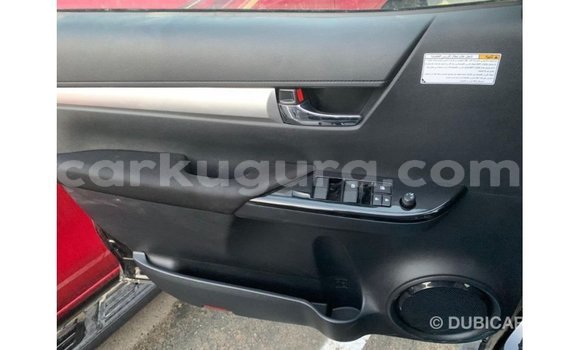 Nunua Imported Toyota Hilux Nyeusi Gari ndani ya Import - Dubai nchini Bujumbura Nunua Imported Toyota Hilux Nyeusi Gari ndani ya Import - Dubai nchini Bujumbura