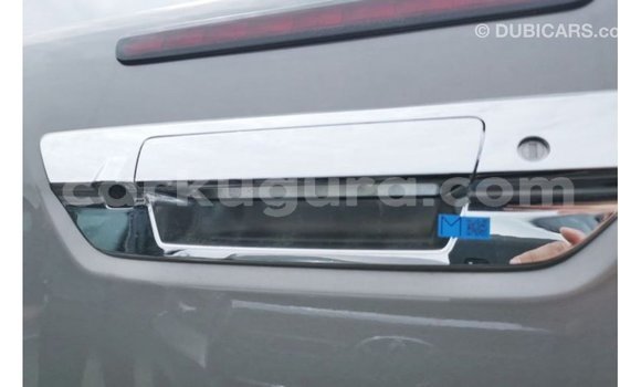 Nunua Imported Toyota Hilux Nyingine Gari ndani ya Import - Dubai nchini Bujumbura Nunua Imported Toyota Hilux Nyingine Gari ndani ya Import - Dubai nchini Bujumbura