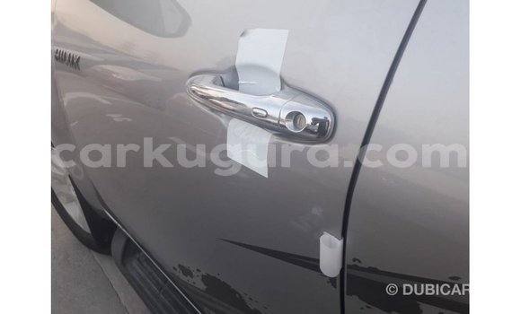 Nunua Imported Toyota Hilux Nyingine Gari ndani ya Import - Dubai nchini Bujumbura Nunua Imported Toyota Hilux Nyingine Gari ndani ya Import - Dubai nchini Bujumbura