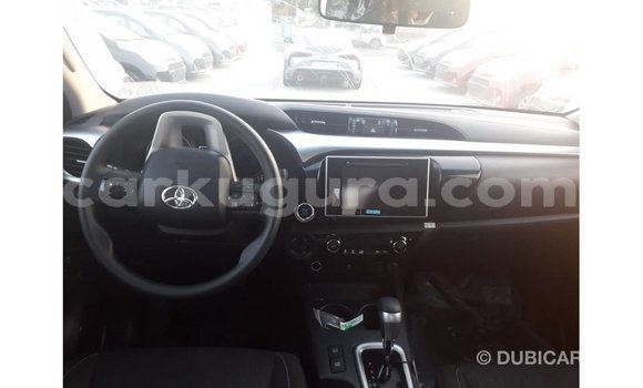 Nunua Imported Toyota Hilux Nyingine Gari ndani ya Import - Dubai nchini Bujumbura Nunua Imported Toyota Hilux Nyingine Gari ndani ya Import - Dubai nchini Bujumbura