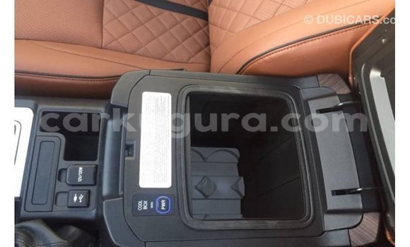 Acheter Import Voiture Toyota Prado Noir à Import - Dubai, Bujumbura Acheter Import Voiture Toyota Prado Noir à Import - Dubai, Bujumbura
