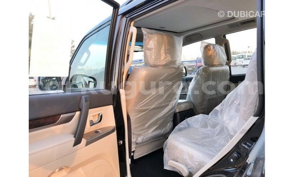Buy Import Mitsubishi Pajero Black Car in Import - Dubai in Bujumbura Buy Import Mitsubishi Pajero Black Car in Import - Dubai in Bujumbura