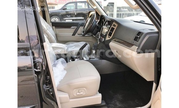 Buy Import Mitsubishi Pajero Black Car in Import - Dubai in Bujumbura Buy Import Mitsubishi Pajero Black Car in Import - Dubai in Bujumbura