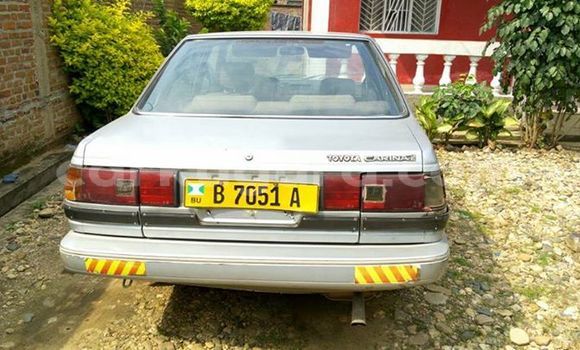 Acheter Occasion Voiture Toyota Carina Gris à Kamenge, Bujumbura Acheter Occasion Voiture Toyota Carina Gris à Kamenge, Bujumbura