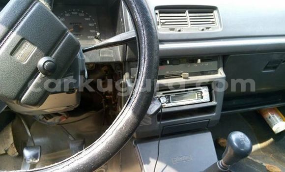 Acheter Occasion Voiture Toyota Carina Gris à Kamenge, Bujumbura Acheter Occasion Voiture Toyota Carina Gris à Kamenge, Bujumbura