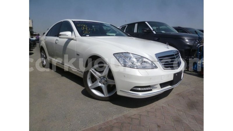 Big with watermark mercedes benz 190 bujumbura import dubai 4067