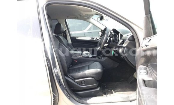 Buy Import Mercedes-Benz 250 Other Car in Import - Dubai in Bujumbura Buy Import Mercedes-Benz 250 Other Car in Import - Dubai in Bujumbura