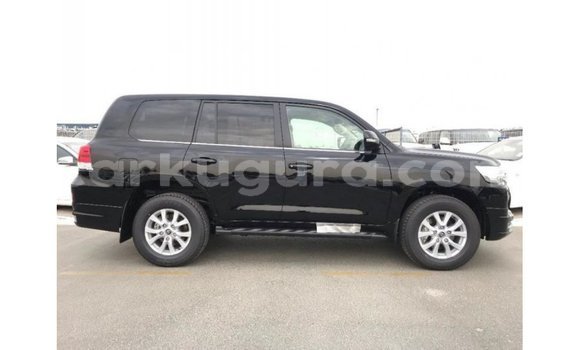 Acheter Import Voiture Toyota Land Cruiser Noir à Import - Dubai, Bujumbura Acheter Import Voiture Toyota Land Cruiser Noir à Import - Dubai, Bujumbura