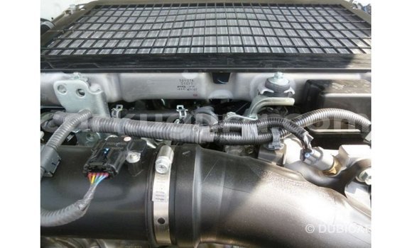 Buy Import Toyota Land Cruiser White Car in Import - Dubai in Bujumbura Buy Import Toyota Land Cruiser White Car in Import - Dubai in Bujumbura