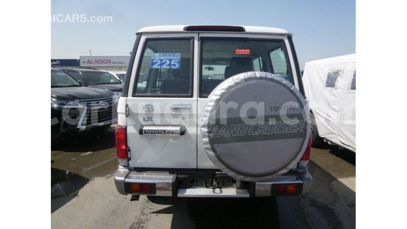 Big with watermark toyota land cruiser bujumbura import dubai 4075