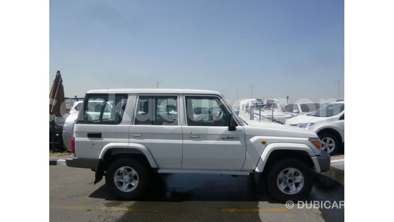 Big with watermark toyota land cruiser bujumbura import dubai 4075