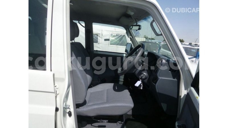 Big with watermark toyota land cruiser bujumbura import dubai 4075