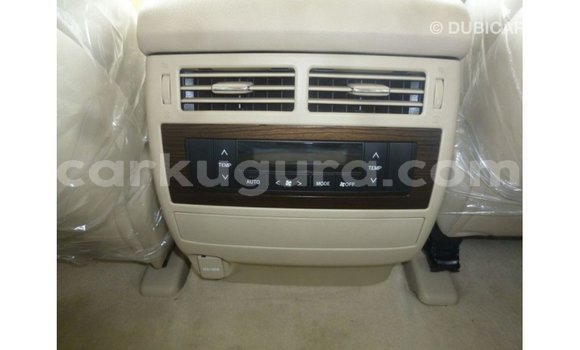 Acheter Import Voiture Toyota Land Cruiser Noir à Import - Dubai, Bujumbura Acheter Import Voiture Toyota Land Cruiser Noir à Import - Dubai, Bujumbura