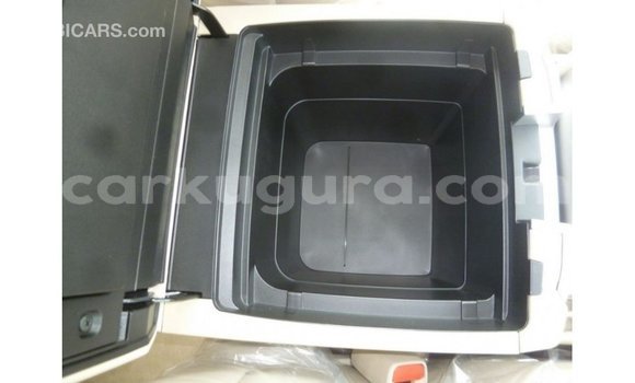 Acheter Import Voiture Toyota Land Cruiser Noir à Import - Dubai, Bujumbura Acheter Import Voiture Toyota Land Cruiser Noir à Import - Dubai, Bujumbura
