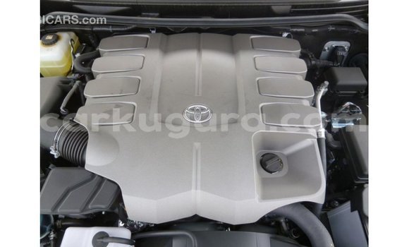 Acheter Import Voiture Toyota Land Cruiser Noir à Import - Dubai, Bujumbura Acheter Import Voiture Toyota Land Cruiser Noir à Import - Dubai, Bujumbura
