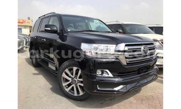 Acheter Import Voiture Toyota Land Cruiser Noir à Import - Dubai, Bujumbura Acheter Import Voiture Toyota Land Cruiser Noir à Import - Dubai, Bujumbura