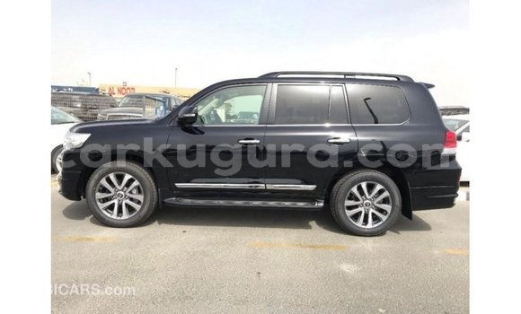 Acheter Import Voiture Toyota Land Cruiser Noir à Import - Dubai, Bujumbura Acheter Import Voiture Toyota Land Cruiser Noir à Import - Dubai, Bujumbura