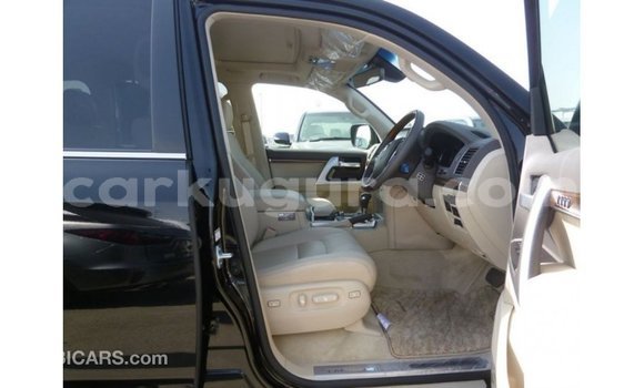 Nunua Imported Toyota Land Cruiser Nyeusi Gari ndani ya Import - Dubai nchini Bujumbura Nunua Imported Toyota Land Cruiser Nyeusi Gari ndani ya Import - Dubai nchini Bujumbura