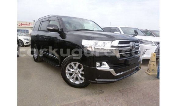 Acheter Import Voiture Toyota Land Cruiser Noir à Import - Dubai, Bujumbura Acheter Import Voiture Toyota Land Cruiser Noir à Import - Dubai, Bujumbura