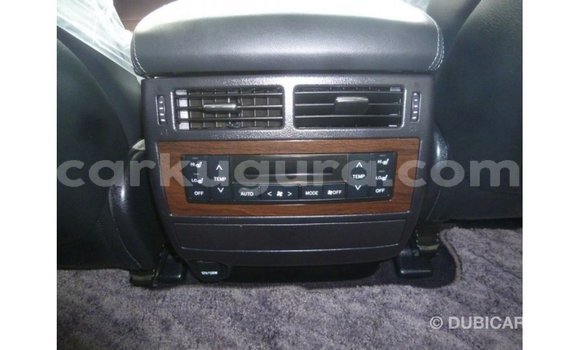Acheter Import Voiture Toyota Land Cruiser Noir à Import - Dubai, Bujumbura Acheter Import Voiture Toyota Land Cruiser Noir à Import - Dubai, Bujumbura