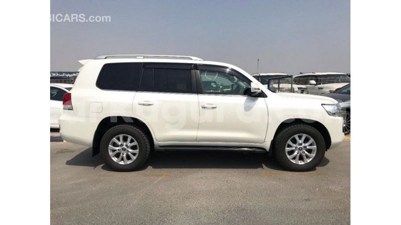 Big with watermark toyota land cruiser bujumbura import dubai 4085