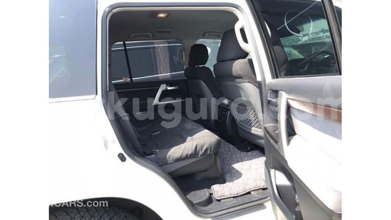 Big with watermark toyota land cruiser bujumbura import dubai 4085