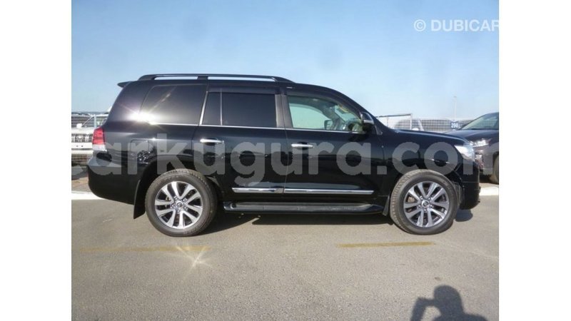 Big with watermark toyota land cruiser bujumbura import dubai 4086