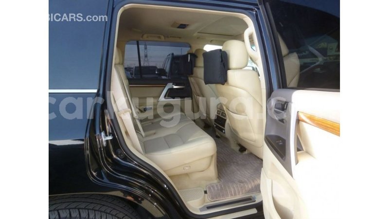 Big with watermark toyota land cruiser bujumbura import dubai 4086