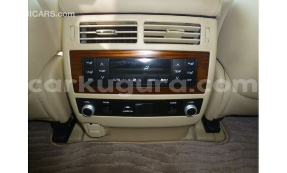 Acheter Import Voiture Toyota Land Cruiser Noir à Import - Dubai, Bujumbura Acheter Import Voiture Toyota Land Cruiser Noir à Import - Dubai, Bujumbura