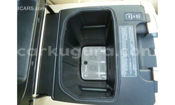 Acheter Import Voiture Toyota Land Cruiser Noir à Import - Dubai, Bujumbura Acheter Import Voiture Toyota Land Cruiser Noir à Import - Dubai, Bujumbura