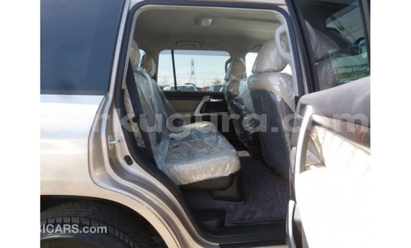 Acheter Import Voiture Toyota Land Cruiser Autre à Import - Dubai, Bujumbura Acheter Import Voiture Toyota Land Cruiser Autre à Import - Dubai, Bujumbura