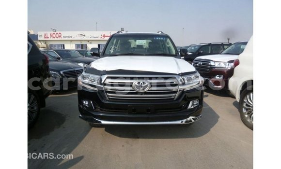 Acheter Import Voiture Toyota Land Cruiser Noir à Import - Dubai, Bujumbura Acheter Import Voiture Toyota Land Cruiser Noir à Import - Dubai, Bujumbura
