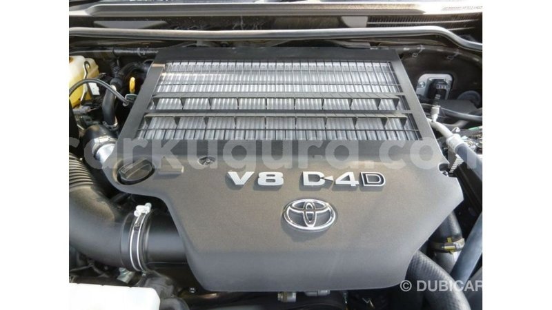 Big with watermark toyota land cruiser bujumbura import dubai 4090