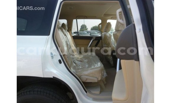 Nunua Imported Toyota Prado Nyeupe Gari ndani ya Import - Dubai nchini Bujumbura Nunua Imported Toyota Prado Nyeupe Gari ndani ya Import - Dubai nchini Bujumbura