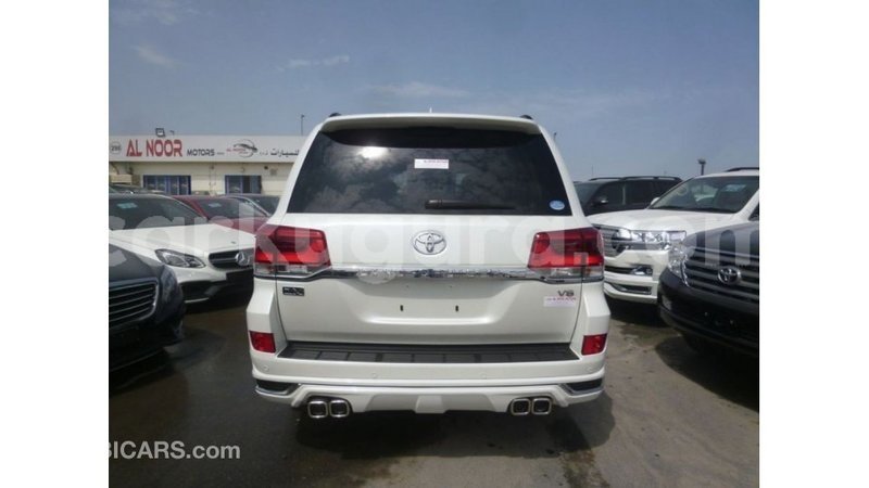 Big with watermark toyota land cruiser bujumbura import dubai 4095