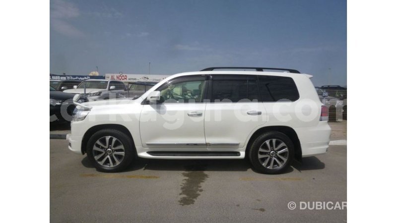 Big with watermark toyota land cruiser bujumbura import dubai 4095