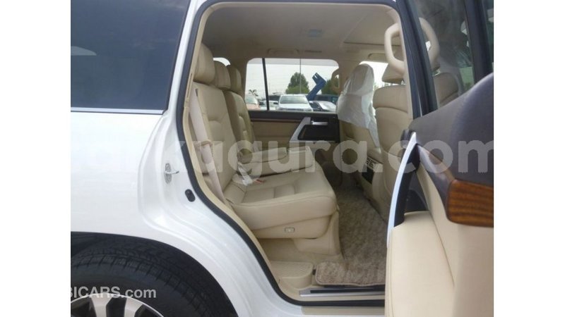 Big with watermark toyota land cruiser bujumbura import dubai 4095