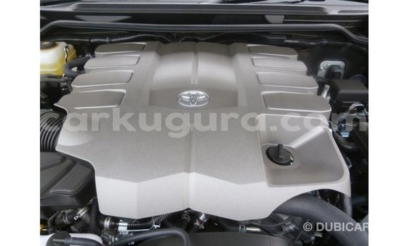 Nunua Imported Toyota Land Cruiser Nyeusi Gari ndani ya Import - Dubai nchini Bujumbura Nunua Imported Toyota Land Cruiser Nyeusi Gari ndani ya Import - Dubai nchini Bujumbura