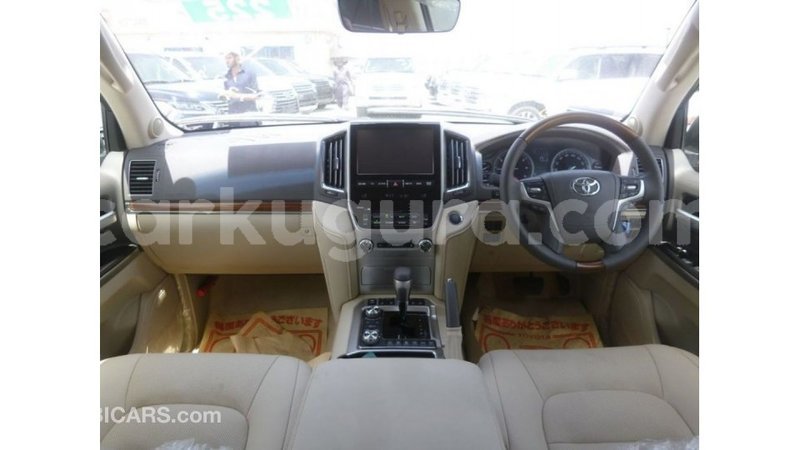 Big with watermark toyota land cruiser bujumbura import dubai 4098