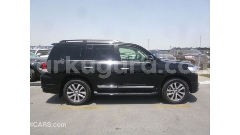 Big with watermark toyota land cruiser bujumbura import dubai 4098