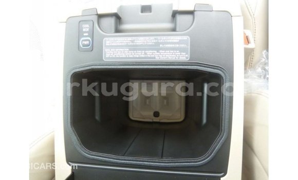 Nunua Imported Toyota Land Cruiser Nyeusi Gari ndani ya Import - Dubai nchini Bujumbura Nunua Imported Toyota Land Cruiser Nyeusi Gari ndani ya Import - Dubai nchini Bujumbura