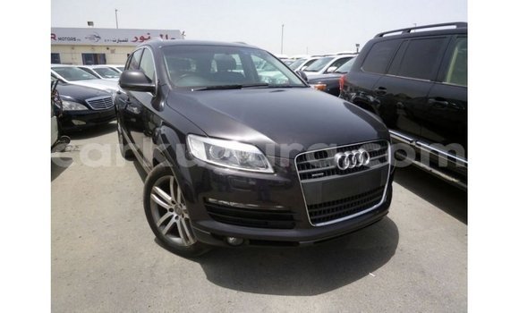 Acheter Import Voiture Audi Q7 Noir à Import - Dubai, Bujumbura
