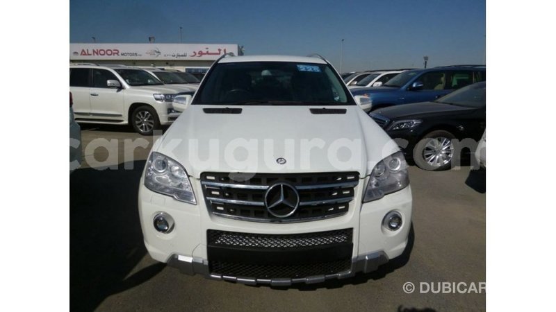 Big with watermark mercedes benz 190 bujumbura import dubai 4108